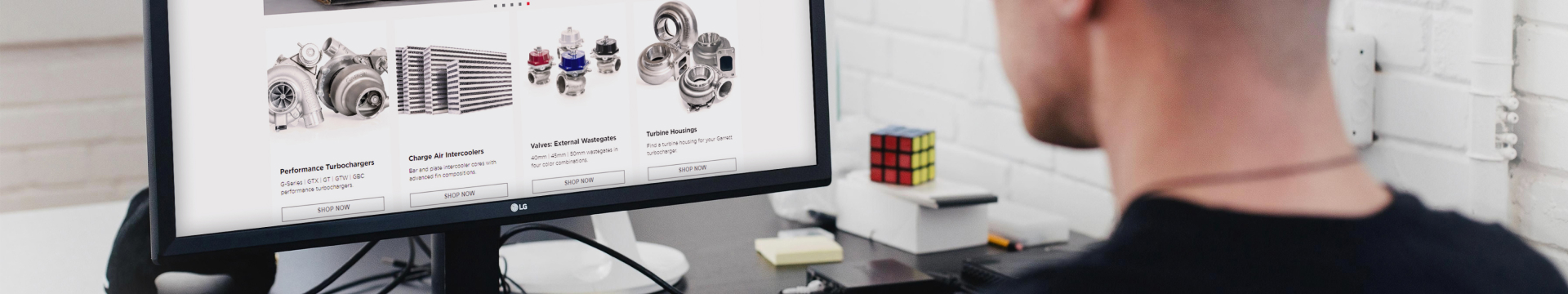 亚成成品四叶草入口