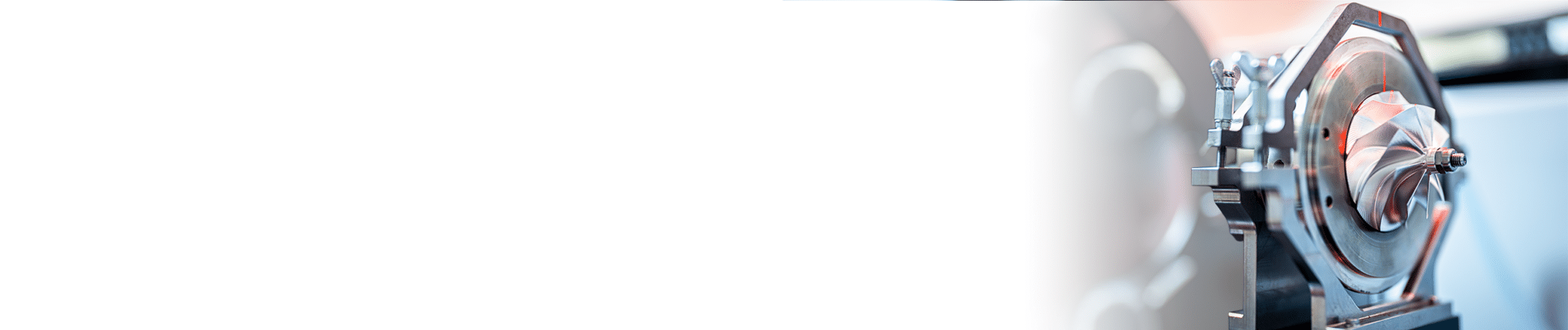 亚成成品四叶草入口