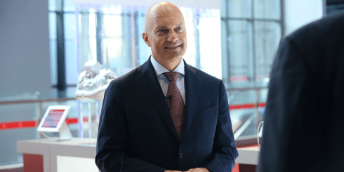 亚成成品四叶草入口