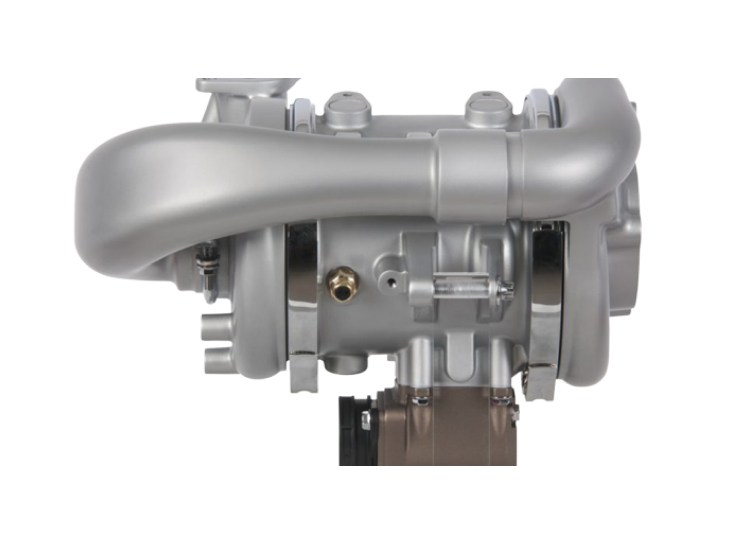 亚成成品四叶草入口