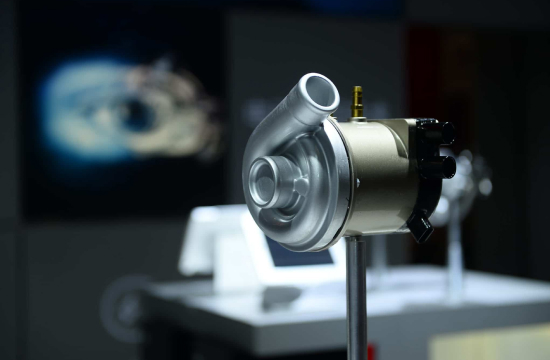 亚成成品四叶草入口