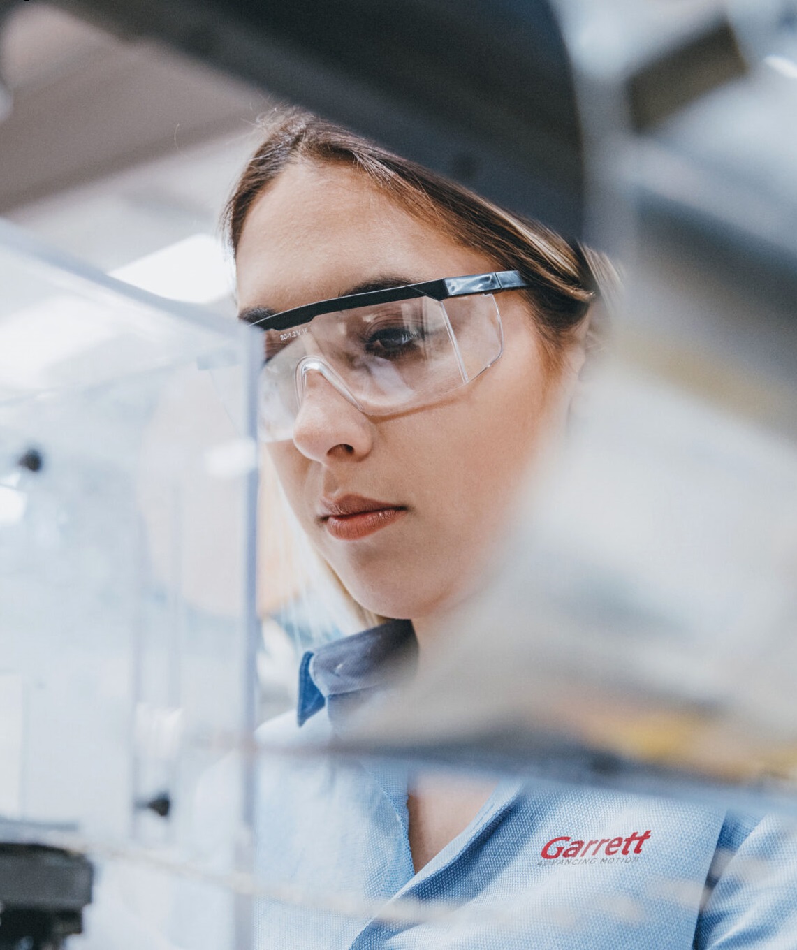 亚成成品四叶草入口