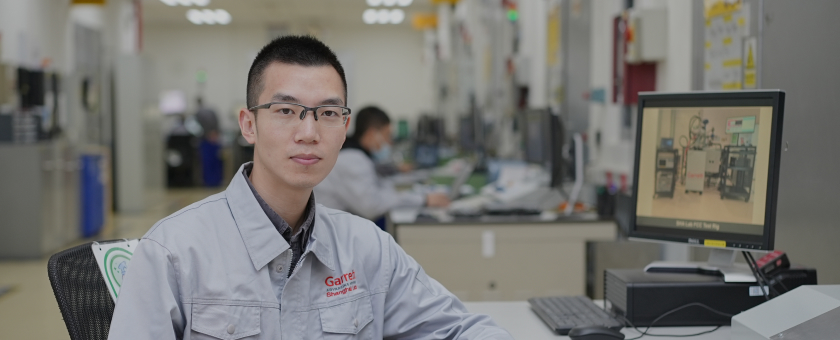 亚成成品四叶草入口