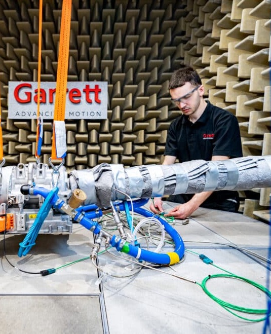 亚成成品四叶草入口