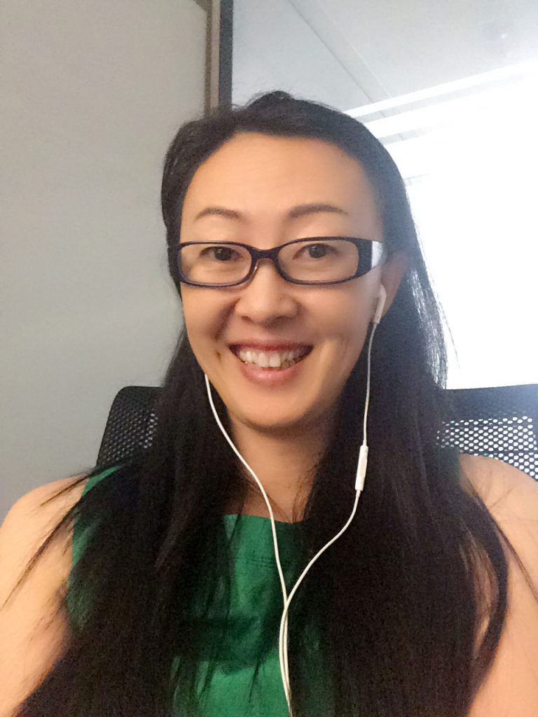 亚成成品四叶草入口